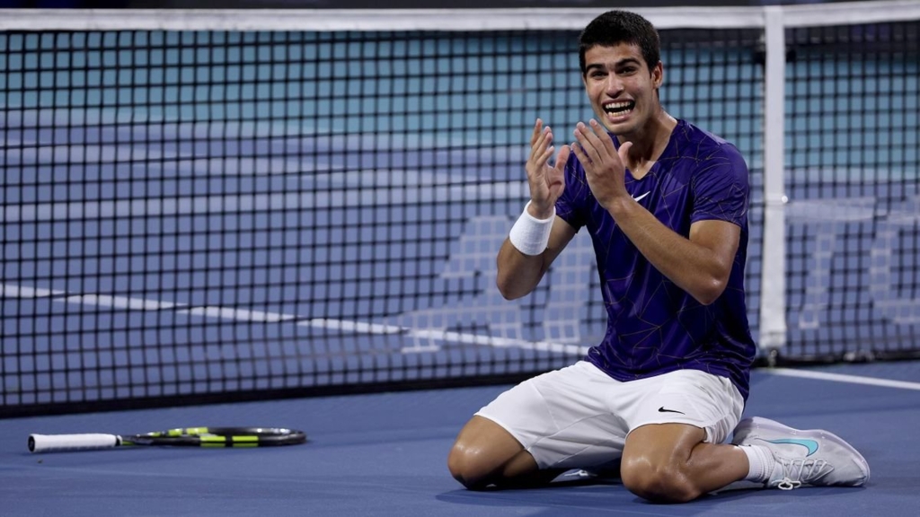 Alcaraz a abandonat în sferturi la Paris