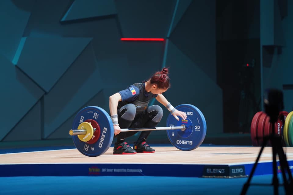 Mihaela Cambei, trei medalii de aur la Campionatele Europene de haltere