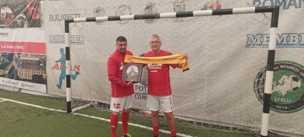 Numeroase vedete și jurnaliști străini au fost premiate de Alexandrion Group la acțiunile naționalei jurnaliștilor