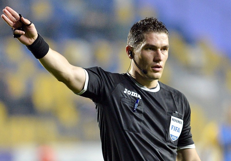 Istvan Kovacs va conduce meciul dintre Panathinaikos Atena şi Olympique Marseille. Alte delegări ale românilor
