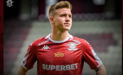 Claudiu Petrila a semnat cu Rapid