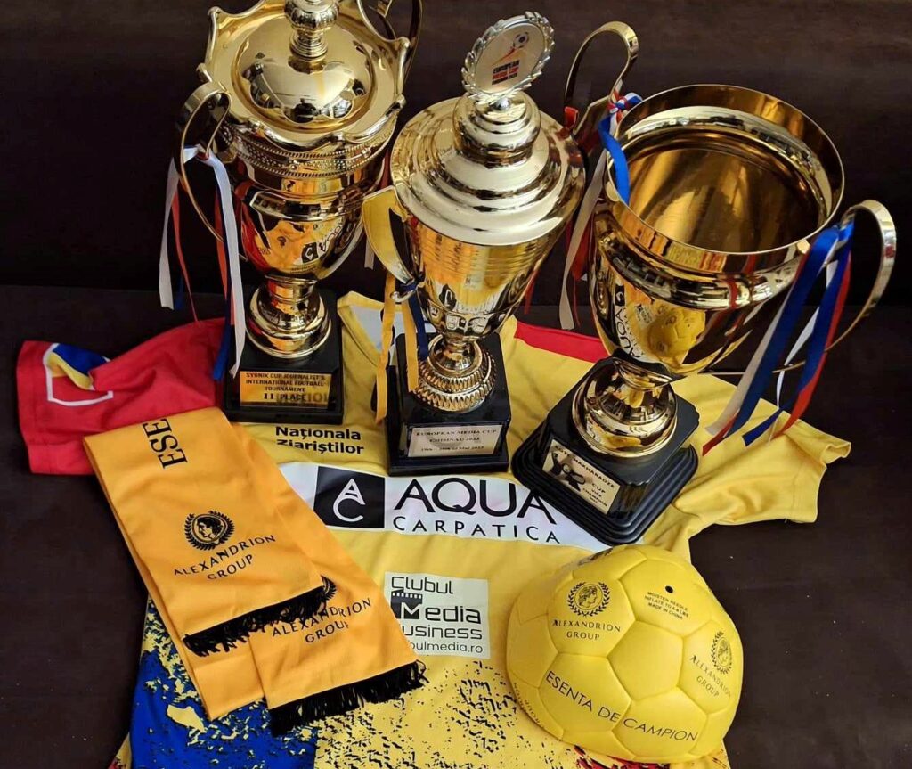 Ziua Internațională a Fotbalului – Naționala jurnaliștilor a obținut trei trofee în 2023