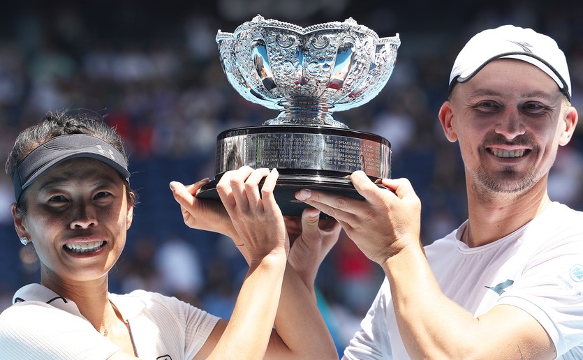 Hsieh şi Zielinski au câştigat Australian Open la dublu mixt