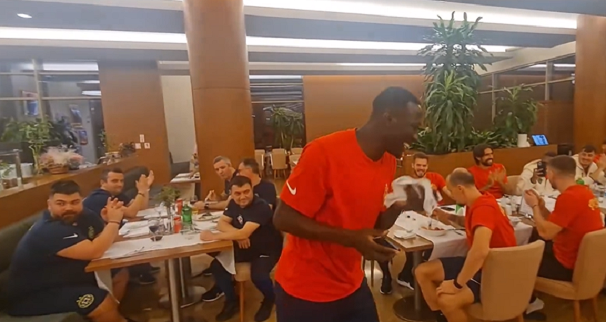 Phelipe, Alhassan şi Ngezana au cântat la “botezul” lor de la FCSB