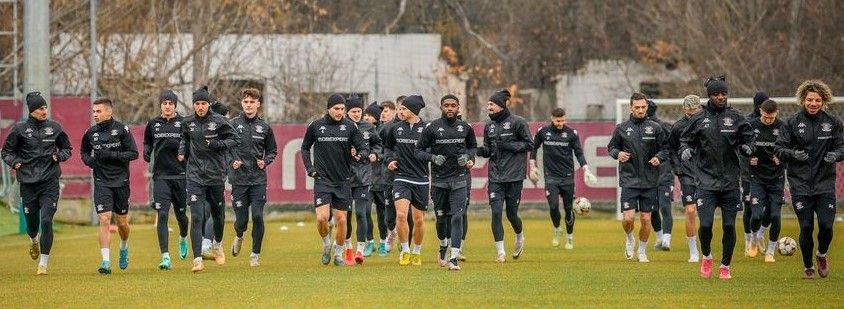 Rapid şi-a reluat pregătirile