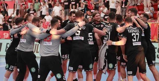 Dinamo Bucureşti s-a calificat play-off-ul European League la handbal masculin, după ce a învins CSM Constanţa