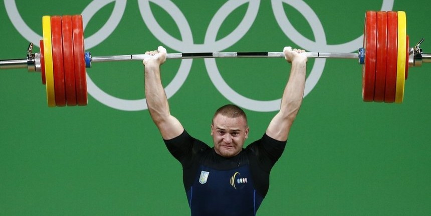 Halterofilul Oleksandr Pielieshenko, în vârstă de 30 de ani, a murit pe front în Ucraina