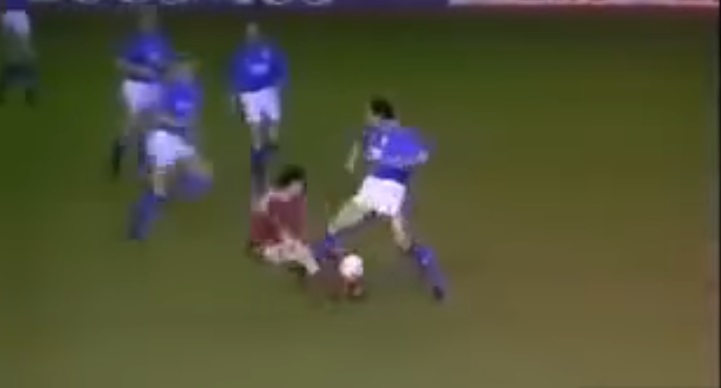 Rangers FC din Glasgow are o istorie urâtă, întunecată, inclusiv cu Steaua