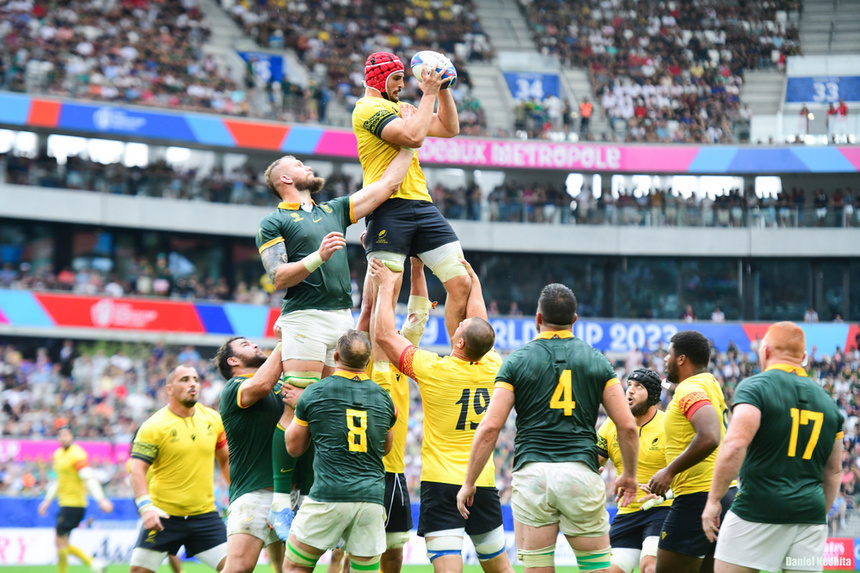 Componenţii naţionalei de rugby spun NU Drogurilor într-o acţiune de conştientizare la școală