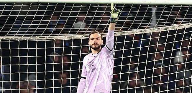 Cât va lipsi Răzvan Sava (Udinese) după ce a fost operat cu succes la deget