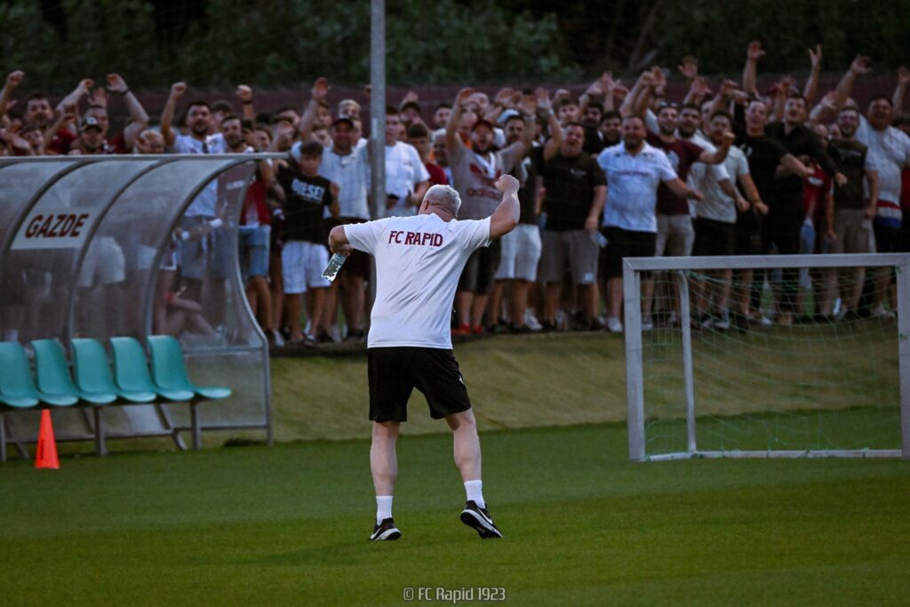 Şumudică – Când am văzut peluza pe jumătate goală cu Dinamo, parcă mi-a băgat cineva cuţitul în spate