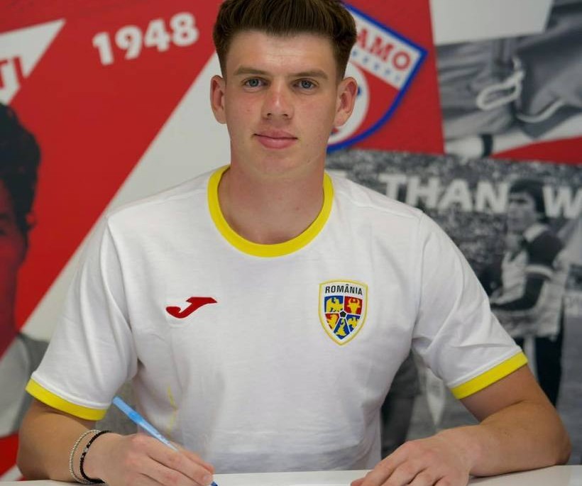 Portarul Codruţ Sandu (19 ani) a semnat cu Dinamo