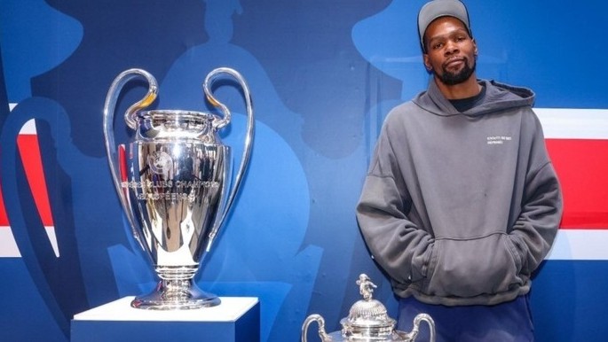 Kevin Durant devine acţionar minoritar la PSG