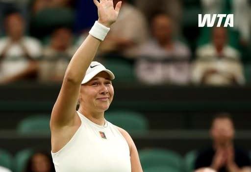 Anisimova, în finală la Wimbledon, după ce a învins-o pe Sabalenka