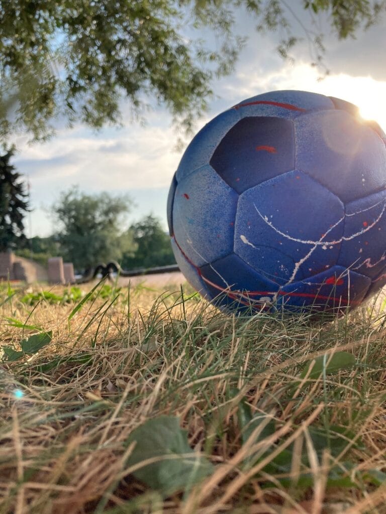 Invitații la meciuri de fotbal prescrise pacienţilor care suferă de depresie