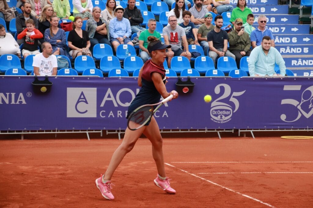 Jaqueline Cristian ar putea juca cu Osaka în sferturi la Osaka