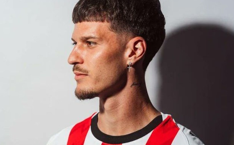 Man a marcat primul gol pentru PSV, în victoria din deplasare, cu Zwolle, scor 4-0