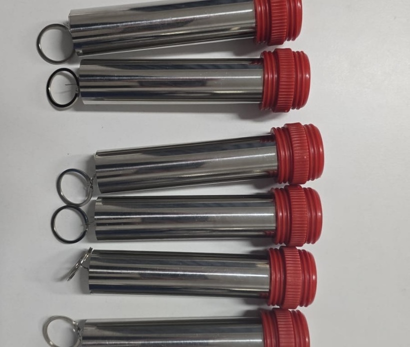 Sancţiuni contravenţionale de 35.700 de lei aplicate la meciul FCSB – Petrolul. Materiale pirotehnice găsite la suporteri ai echipei prahovene