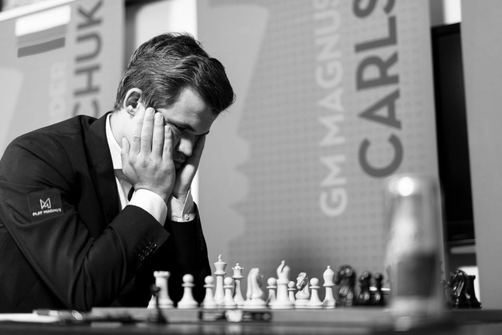Magnus Carlsen a câştigat al 20-lea titlu de campion mondial la șah