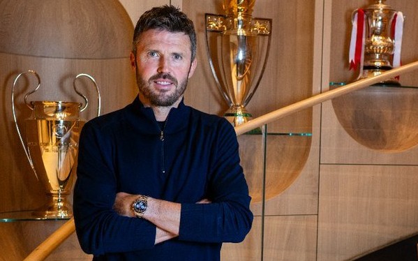 Michael Carrick a fost numit antrenor al echipei Manchester United până la sfârşitul sezonului