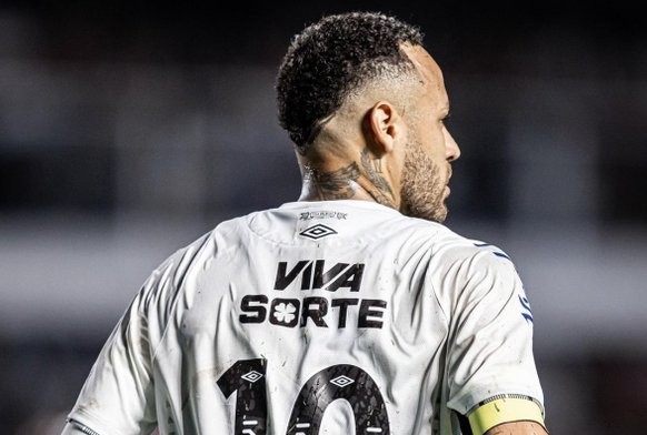 Neymar şi-a reluat antrenamentele