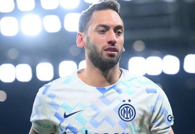 Hakan Çalhanoğlu – Sunt recunoscător domnului Lucescu, el a construit echipa asta a Turciei